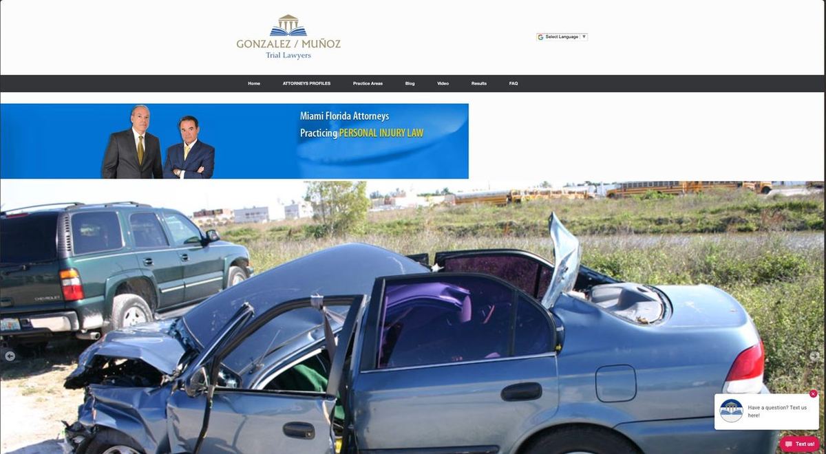 The client's website before the redesign: dark, dated layout with unclear messaging